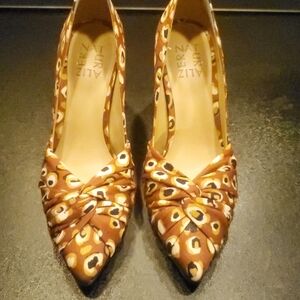 Naturalizer Helena Block Heels Leopard Print Size 6 #031626a